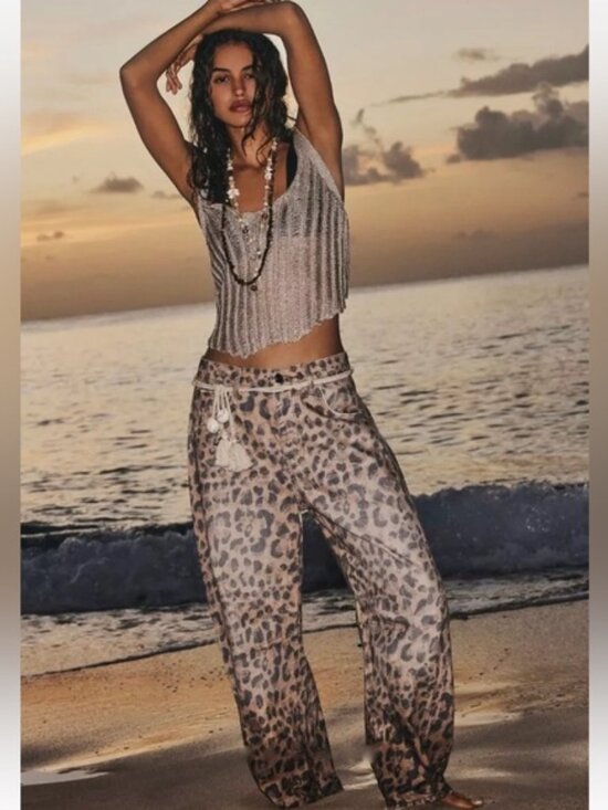 29 LONG We The Free People Good Luck Printed Barrel Jeans Cheetah Leopard Animal - Picture 7 of 13